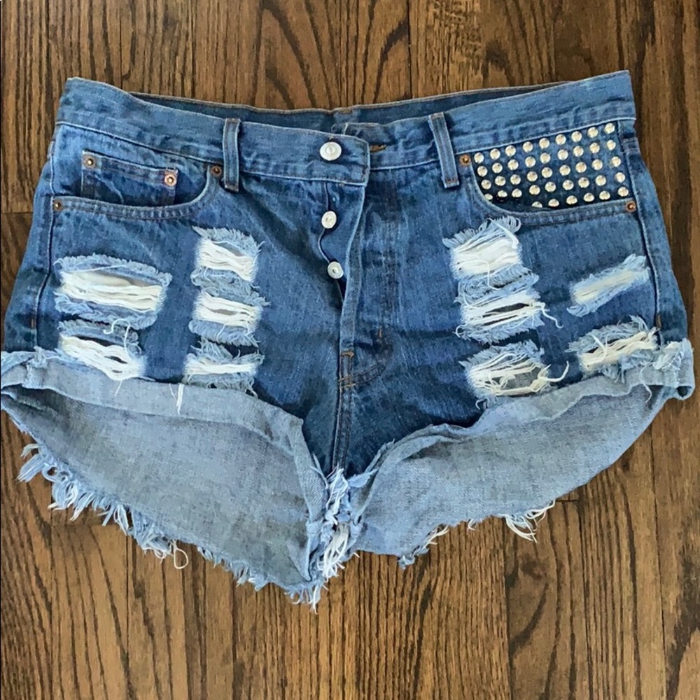 RUNWAYDREAMZ SHORTS